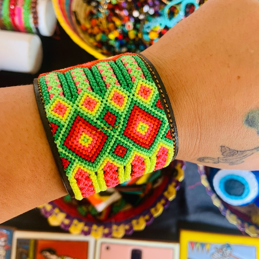 Unisex Mexican Ethnic Art Leather/Embroidery Bracelet